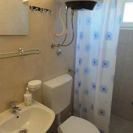 Zira S * Podgorica