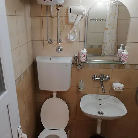 Zira S * Podgorica